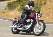 Harley-Davidson XL 883 R Sportster